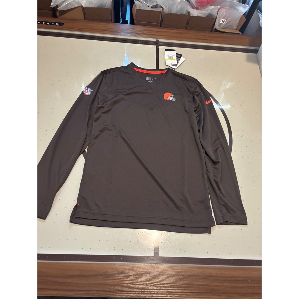 070 Nike NFL Cleveland Browns Dri-FIT Long Sleeve Shirt Brown NS25-12A8-93-6360
